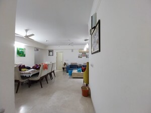 Parking in 4 BHK Apartment at DLF Park Place, Sector 54 – for Rent