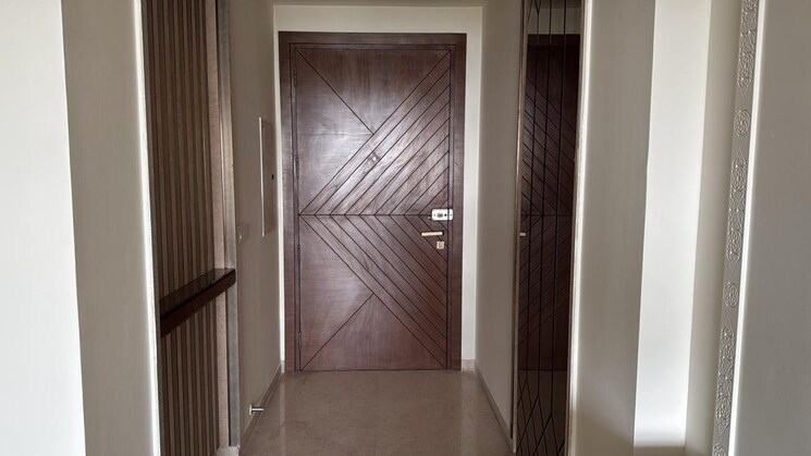 Balcony, dlf-park-place 4 Bedroom 2700 Sq.Ft. Apartment In Sector 54 Gurgaon 9553393