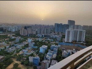 4 BHK Apartment – Exterior View View at DLF Park Place, Sector 54 - for Rent