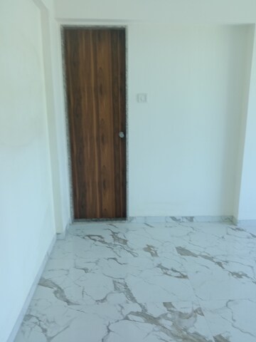 2 BHK Apartment For Sale in Kuber Palace, Dahisar West