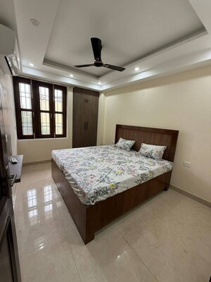 2 BHK Builder Floor For Rent in Chattarpur