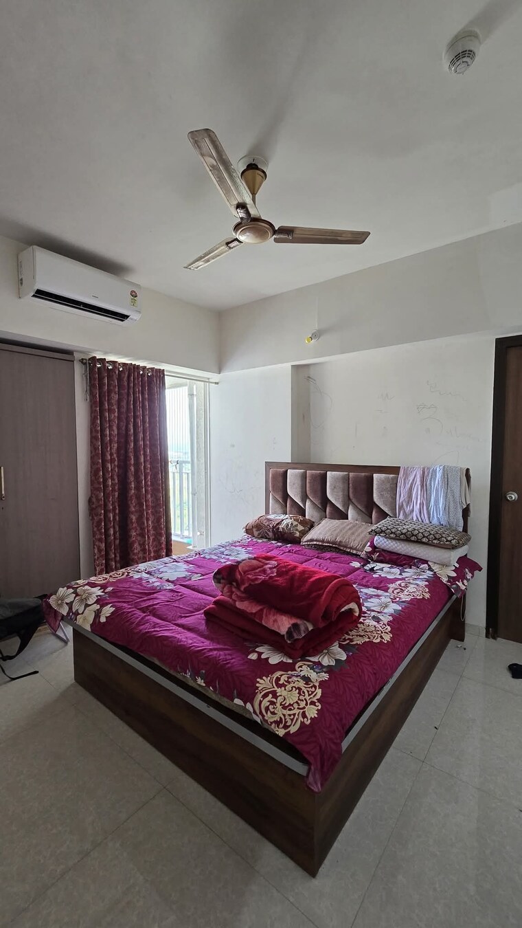 Bedroom, lodha-amara 2 Bedroom 900 Sq.Ft. Apartment In Kolshet Road Thane 9553486