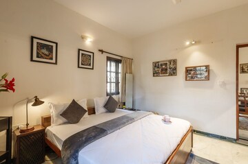 Bedroom in 4 BHK Villa at Adarsh Palm Meadows, Whitefield – for Rent