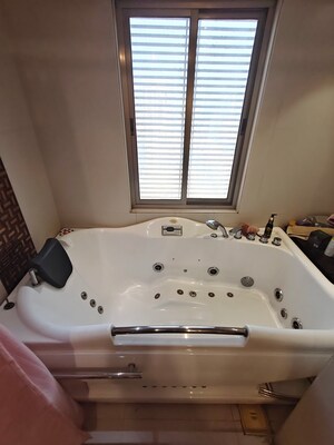 Master Bedroom in 3 BHK Apartment at Shiv Shakti Complex, Andheri West – for Sale