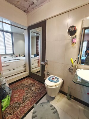 Bathroom in 3 BHK Apartment at Shiv Shakti Complex, Andheri West – for Sale