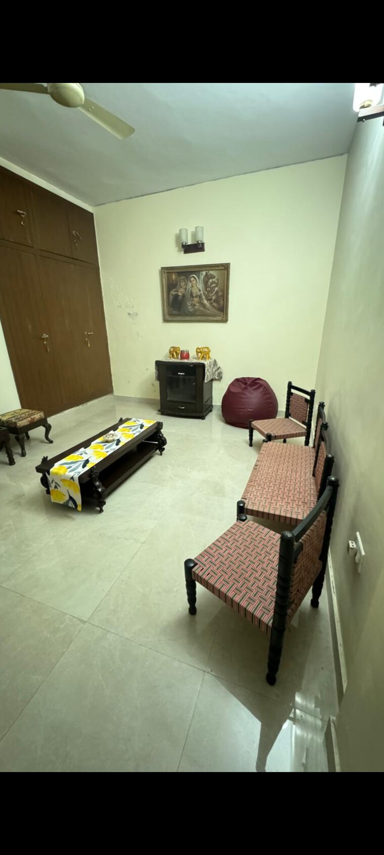 Living Room, rwa-apartments 3 Bedroom 1800 Sq.Ft. Independent House In Sector 31 Noida 9553532