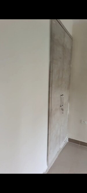 Furnished Amenities in 3 BHK Apartment at Amrapali Terrace Homes, Tech Zone 4 Greater Noida – for Rent