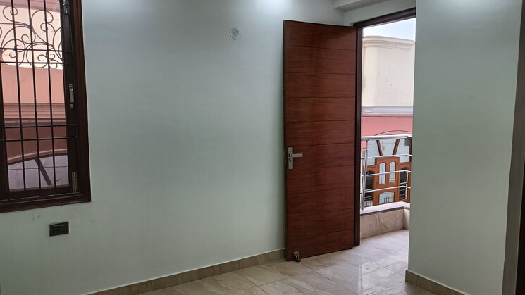 Room, sector 1 vaishali 3 Bedroom 1190 Sq.Ft. Builder Floor In Sector 1 Vaishali Ghaziabad 9553551