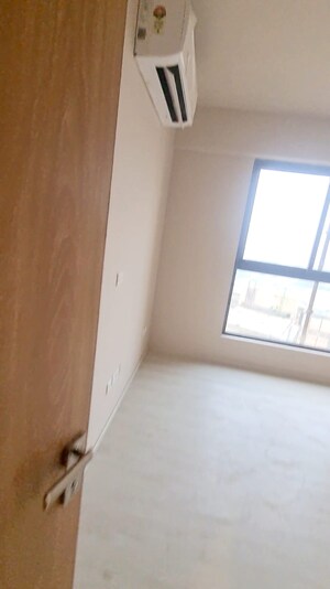 Room in 2 BHK Apartment at M3M Skywalk, Sector 74 – for Rent