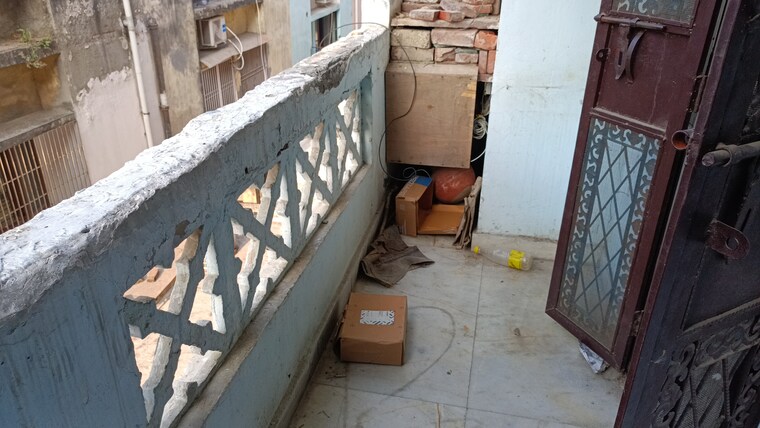 Balcony, vaishali sector 5 1 Bedroom 550 Sq.Ft. Builder Floor In Vaishali Sector 5 Ghaziabad 9553621