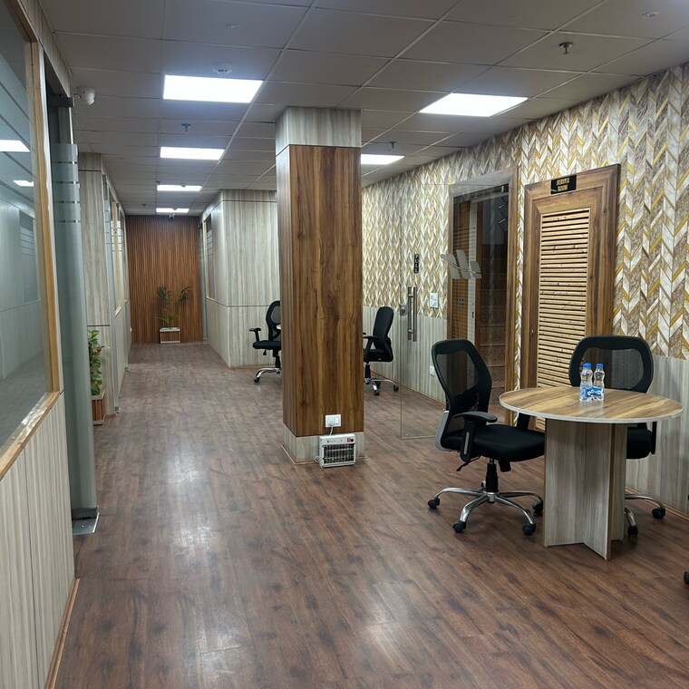 Living Room, sector 34 Commercial Office Space 2000 Sq.Ft. In Sector 34 Chandigarh 9553617