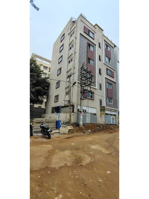 6+ BHK Builder Floor For Sale in Thanisandra