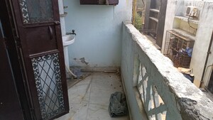 Balcony in 1 BHK Builder Floor at Vaishali Sector 5 – for Rent