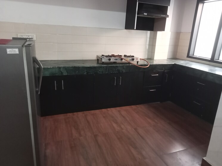Kitchen, gomti nagar 2 Bedroom 1000 Sq.Ft. Builder Floor In Gomti Nagar Lucknow 9553686