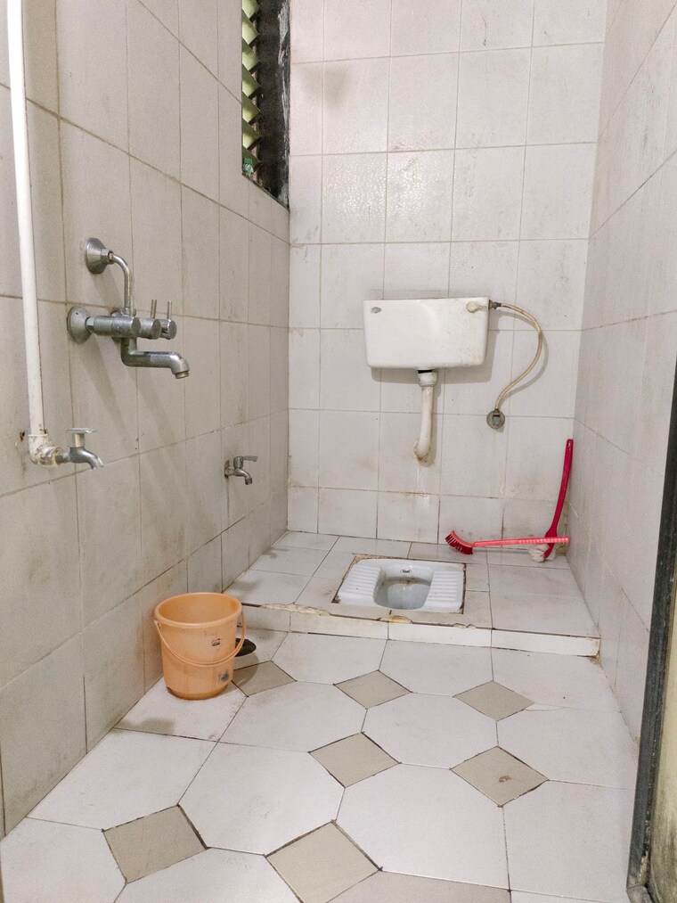 Bathroom, shiv-residency-ulwe 2 Bedroom 1200 Sq.Ft. Apartment In Ulwe Sector 21 Navi Mumbai 9553796