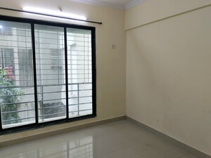 Room in 2 BHK Apartment at Shiv Residency Ulwe, Ulwe Sector 21 – for Rent