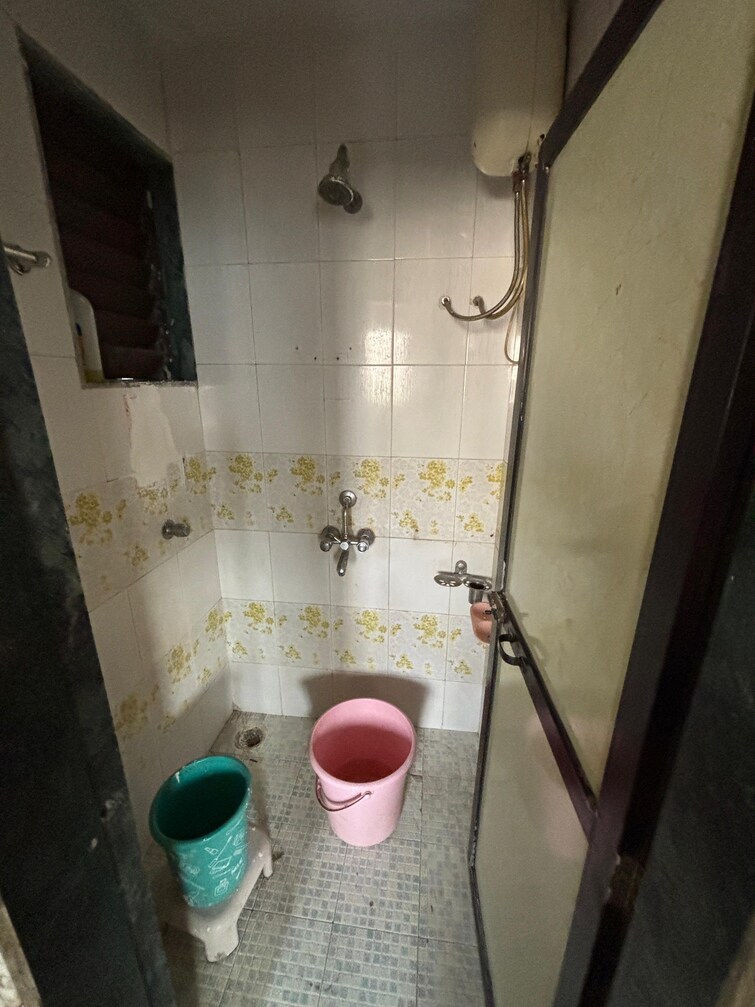 Bathroom, airoli 1 Bedroom 545 Sq.Ft. Apartment In Airoli Navi Mumbai 9553701