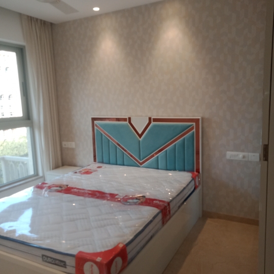 2 BHK Apartment For Rent in Hiranandani Highland