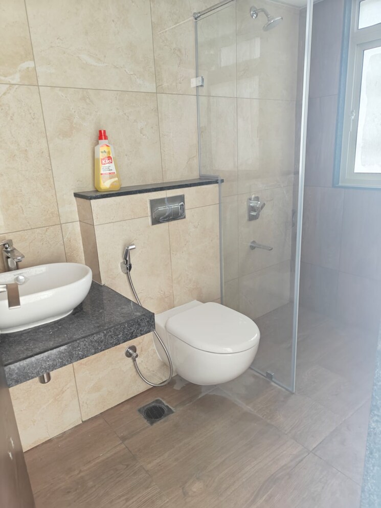 Bathroom, kolte-patil-stargaze 3 Bedroom 1500 Sq.Ft. Apartment In Bavdhan Pune 9553702