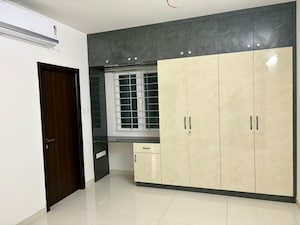 Room in 2 BHK Apartment at Aparna Sarovar Zicon, Nallagandla – for Rent