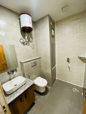 Bathroom in Studio Builder Floor at Sector 47 – for Rent