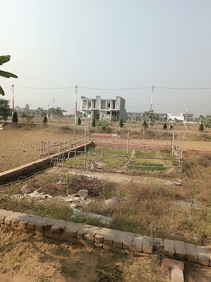  Plot For Sale in Modipuram