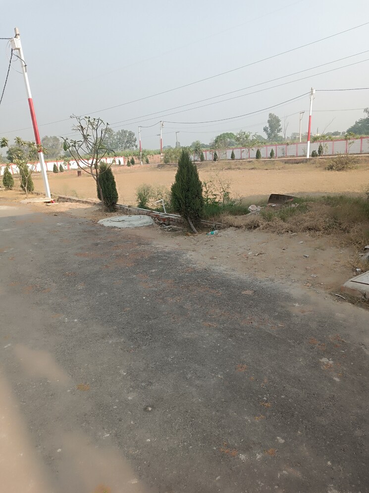 undefined, modipuram  102 Sq.Yd. Plot In Modipuram Meerut 9553843