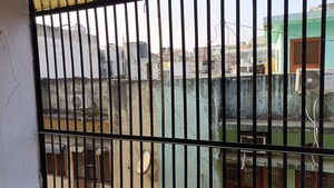 Balcony in 1 BHK Builder Floor at Vaishali Sector 5 – for Rent