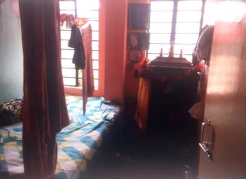 Room in 2 BHK Apartment at Deshbandhu Para – for Sale