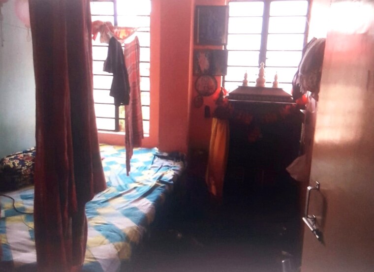 Room, deshbandhu para 2 Bedroom 770 Sq.Ft. Apartment In Deshbandhu Para Siliguri 9553880