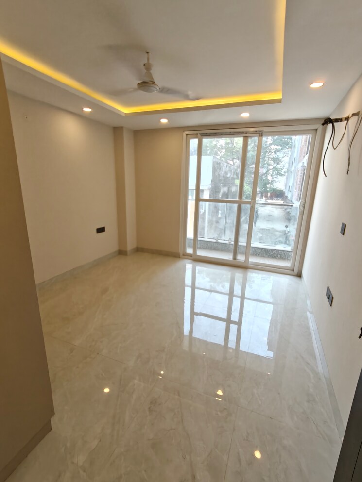 Room, sultanpur 3 Bedroom 1250 Sq.Ft. Builder Floor In Sultanpur Delhi 9553936