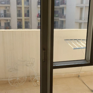 Room in 3 BHK Apartment at JM Aroma, Sector 75 – for Rent