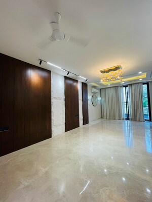 4 BHK Builder Floor For Sale in Sushant Lok I