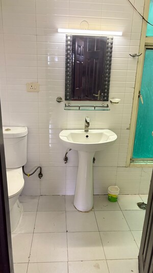 Bathroom in 2 BHK Apartment at Supertech Cape Town, Sector 74 – for Rent
