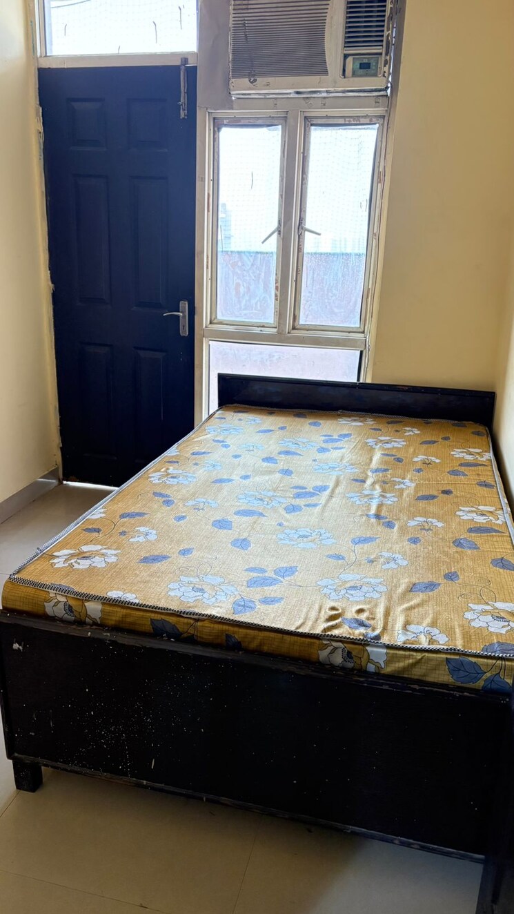 Bedroom, supertech-cape-town 2 Bedroom 1082 Sq.Ft. Apartment In Sector 74 Noida 9553977