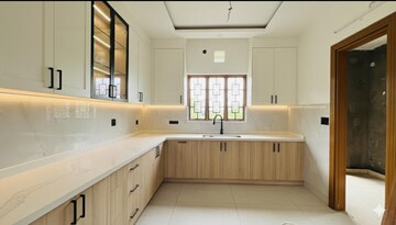 3 BHK Builder Floor For Sale in Sahastradhara Road