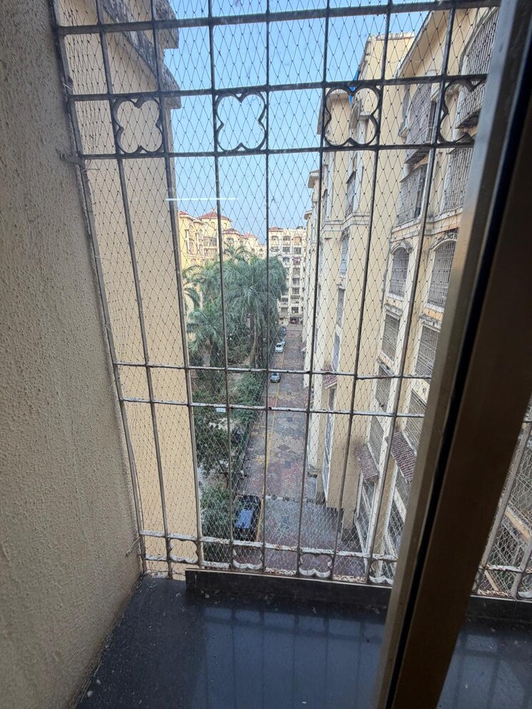 Balcony, gundecha-marigold 2 Bedroom 840 Sq.Ft. Apartment In Kandivali East Mumbai 9554000