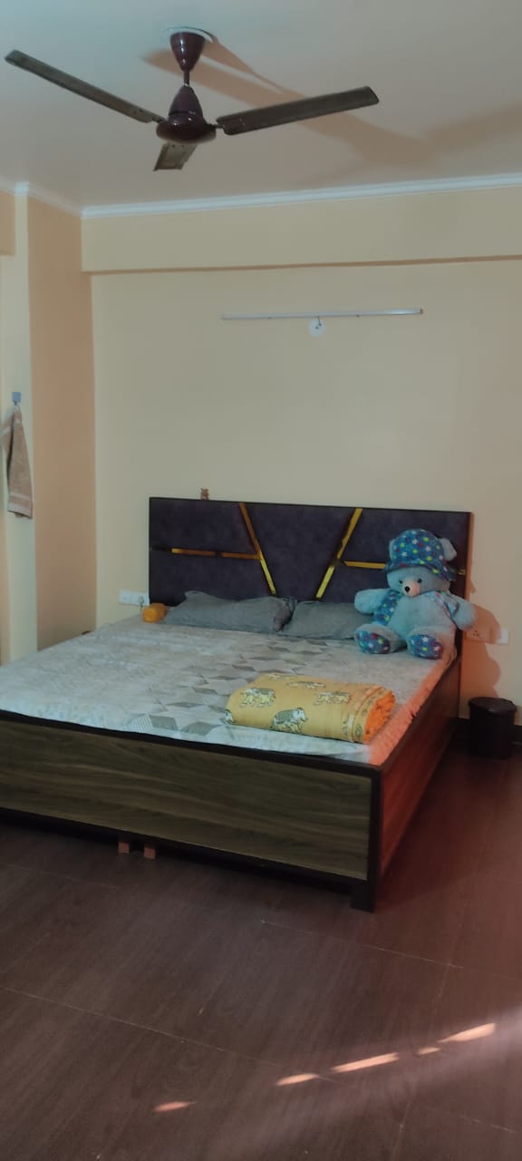 2.5 BHK + Study Room Apartment For Rent in Aims Golf City