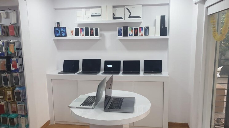 Team Area, malad west Commercial Shop 320 Sq.Ft. In Malad West Mumbai 9554039