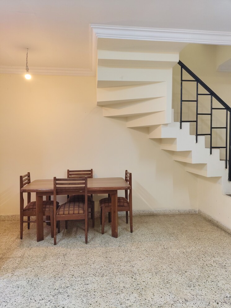 Living Room, konark-nagar-phase-2 2 Bedroom 1500 Sq.Ft. Apartment In Viman Nagar Pune 9554071