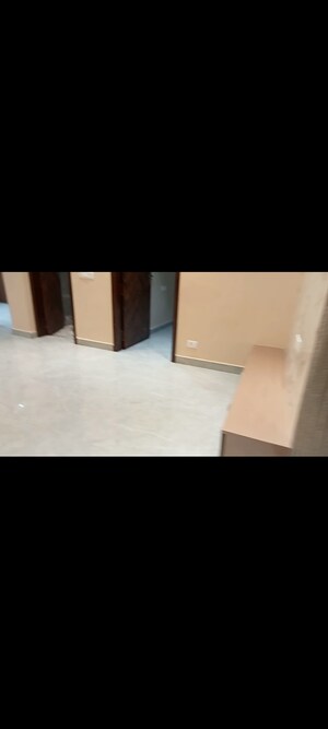 Room in 3 BHK Builder Floor at Mahavir Enclave 1 – for Rent