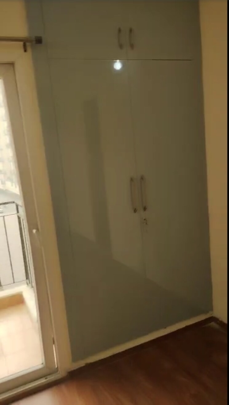 Room, amrapali-dream-valley 2 Bedroom 1215 Sq.Ft. Apartment In Tech Zone 4 Greater Noida Greater Noida 9554076