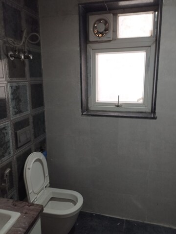 Bathroom in 3 BHK Builder Floor at Vipul World Floors, Sector 48 – for Rent