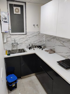 Team Area in 1.5 BHK Builder Floor at Sector 57 – for Rent