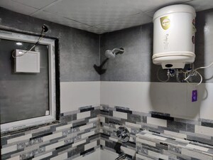 Kitchen in 1.5 BHK Builder Floor at Sector 57 – for Rent