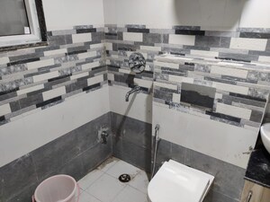 Team Area in 1.5 BHK Builder Floor at Sector 57 – for Rent