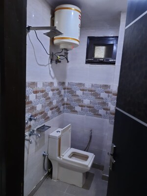 Bathroom in 2 BHK Builder Floor at Mahavir Enclave 1 – for Rent