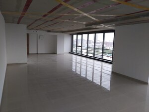 Room in  Office Space at Vastrapur – for Rent