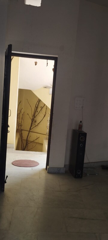 Furnished Amenities in  Co-working Space at Mussoorie Road – for Rent