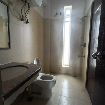 Furnished Amenities in 2 BHK Apartment at M3M Marina, Sector 68 – for Rent